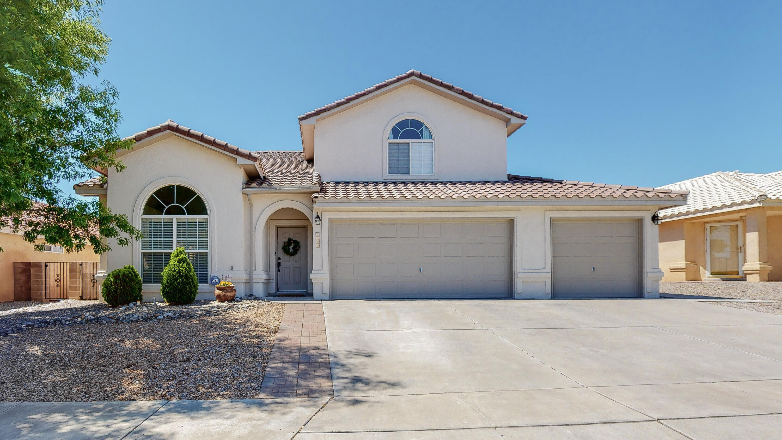 Albuquerque NM Homes for Sale Between 300,000 and 400,000