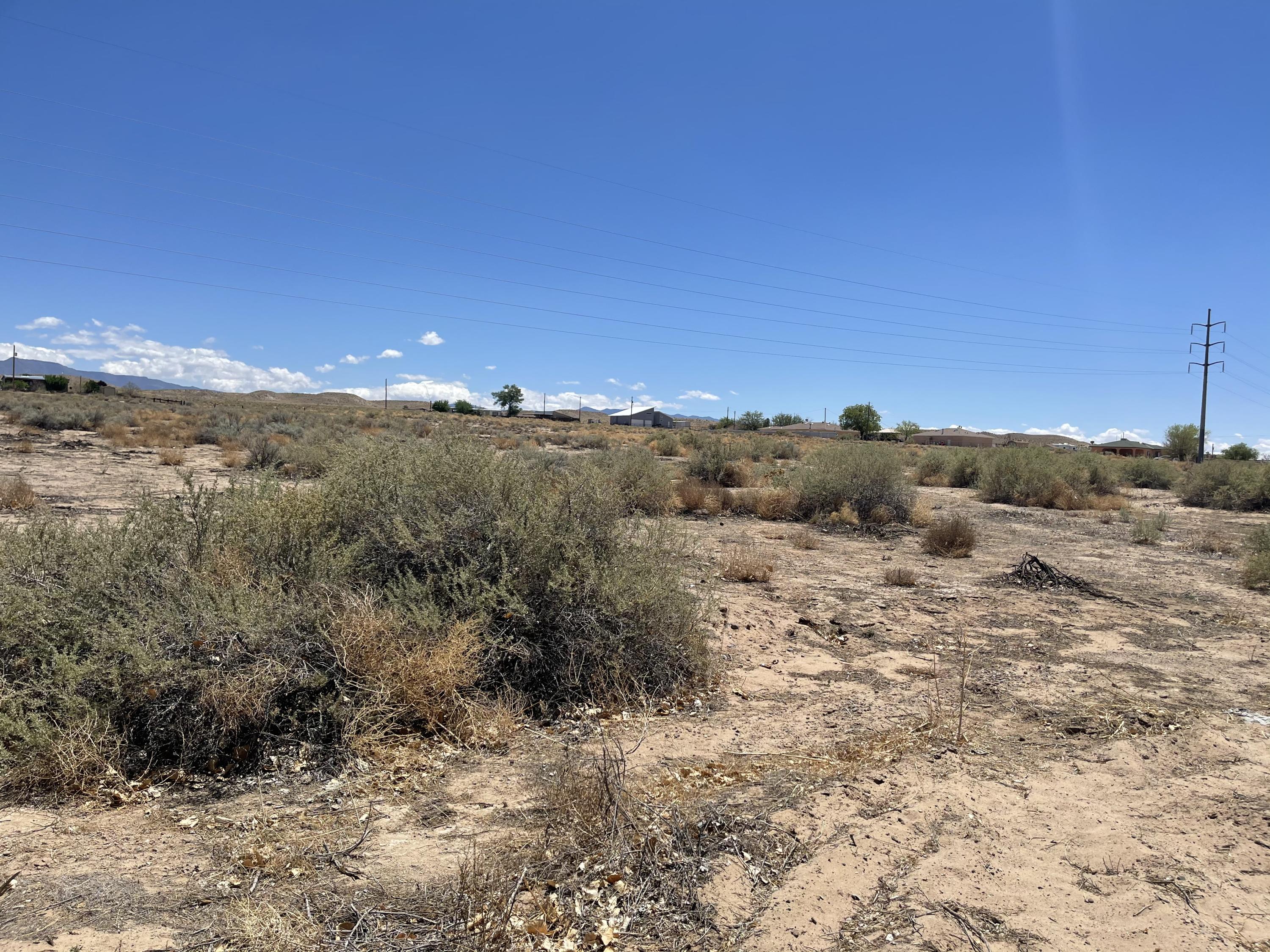 La Ladera Rd, Peralta, NM 87042