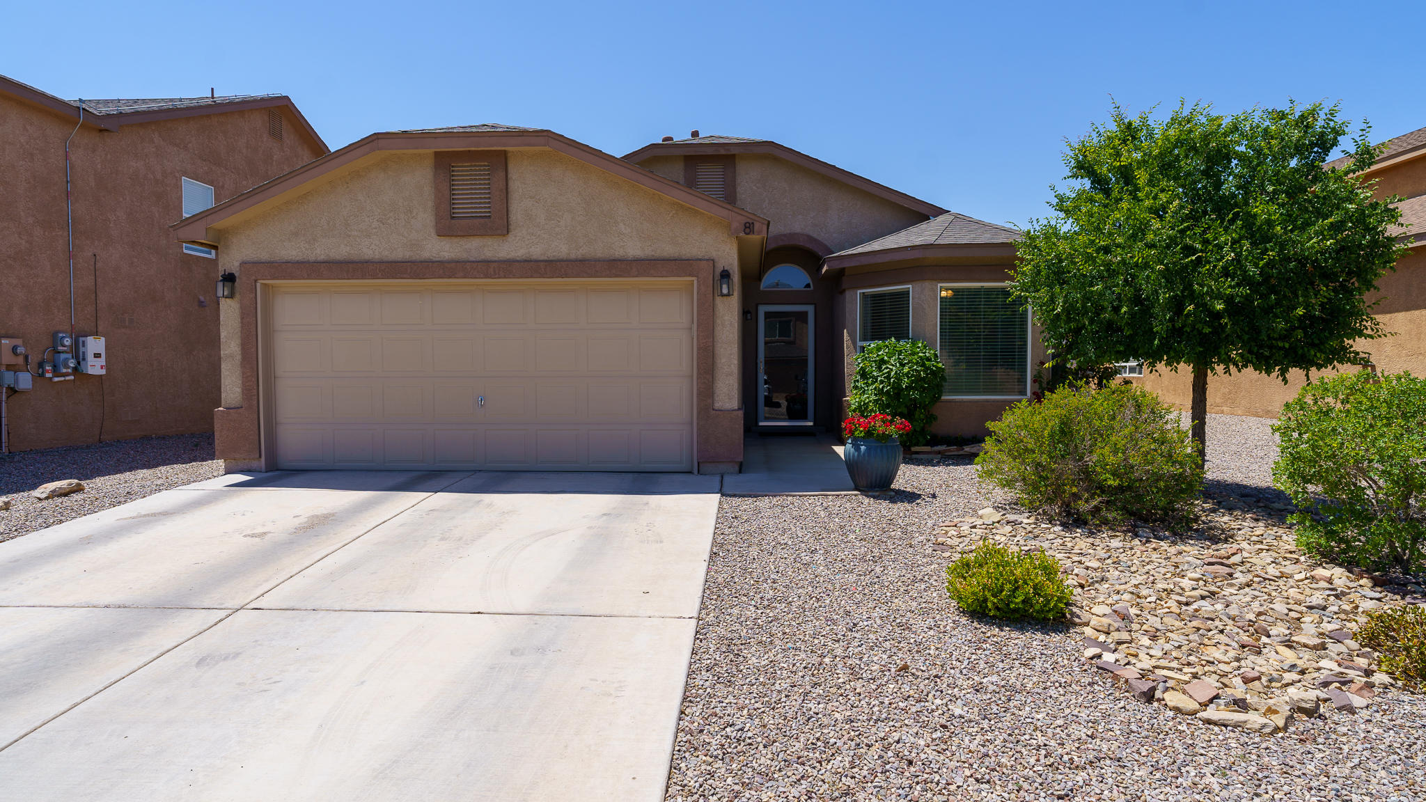 Homes For Sale In Los Lunas NM Priced 200,000 to 300,000