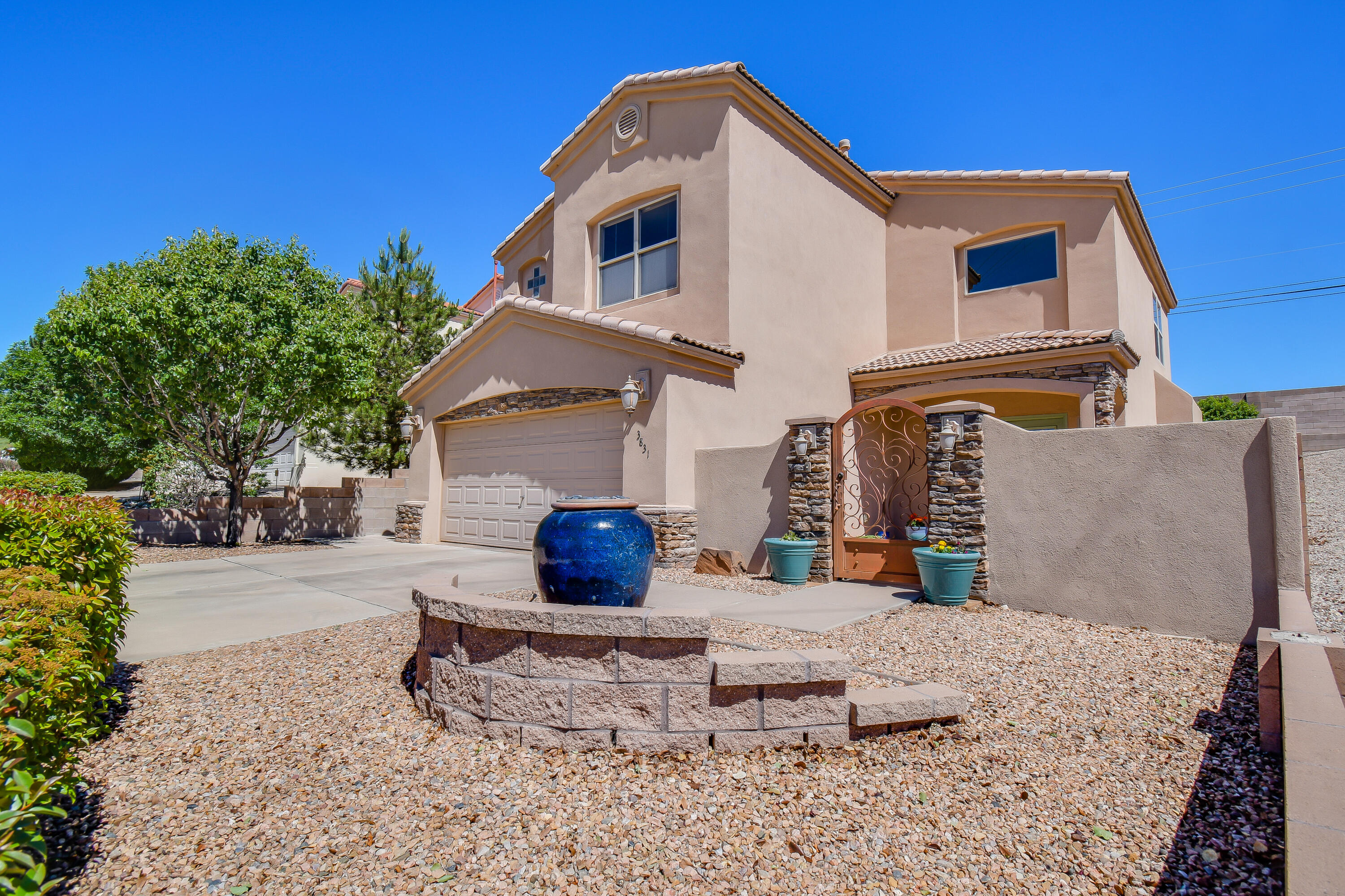 Albuquerque Homes with Three Bedrooms