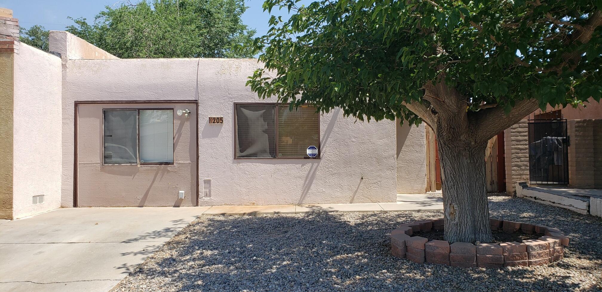 Just Listed in North Valley Albuquerque