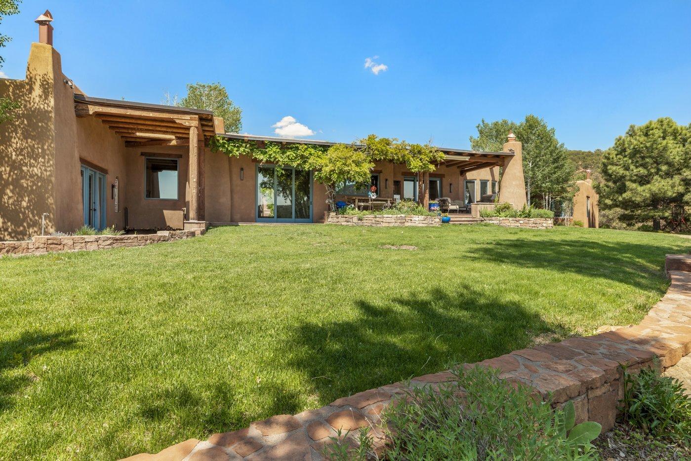 Albuquerque Pueblo Style Homes