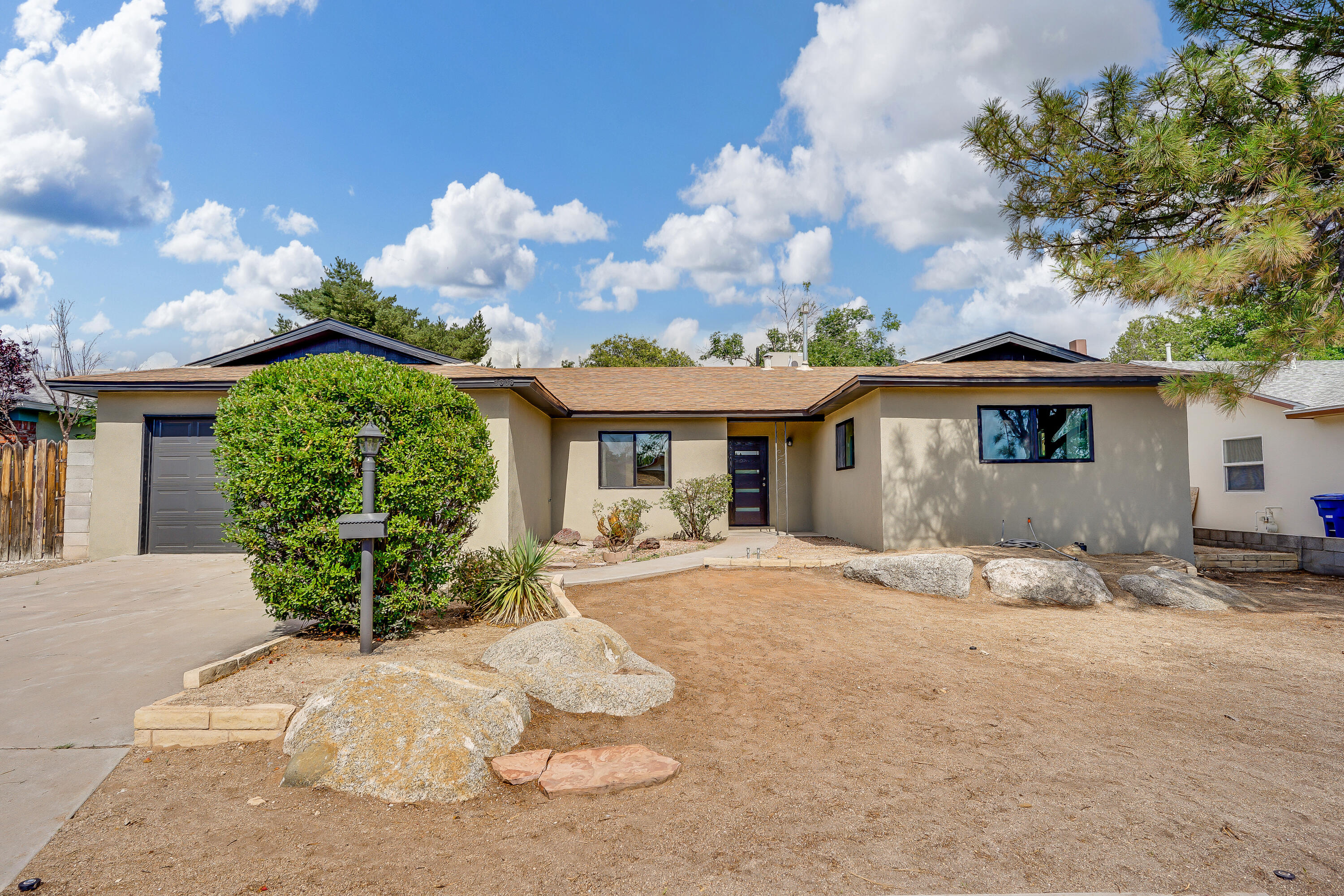 Northeast Heights Albuquerque Homes 300,000 to 400,000