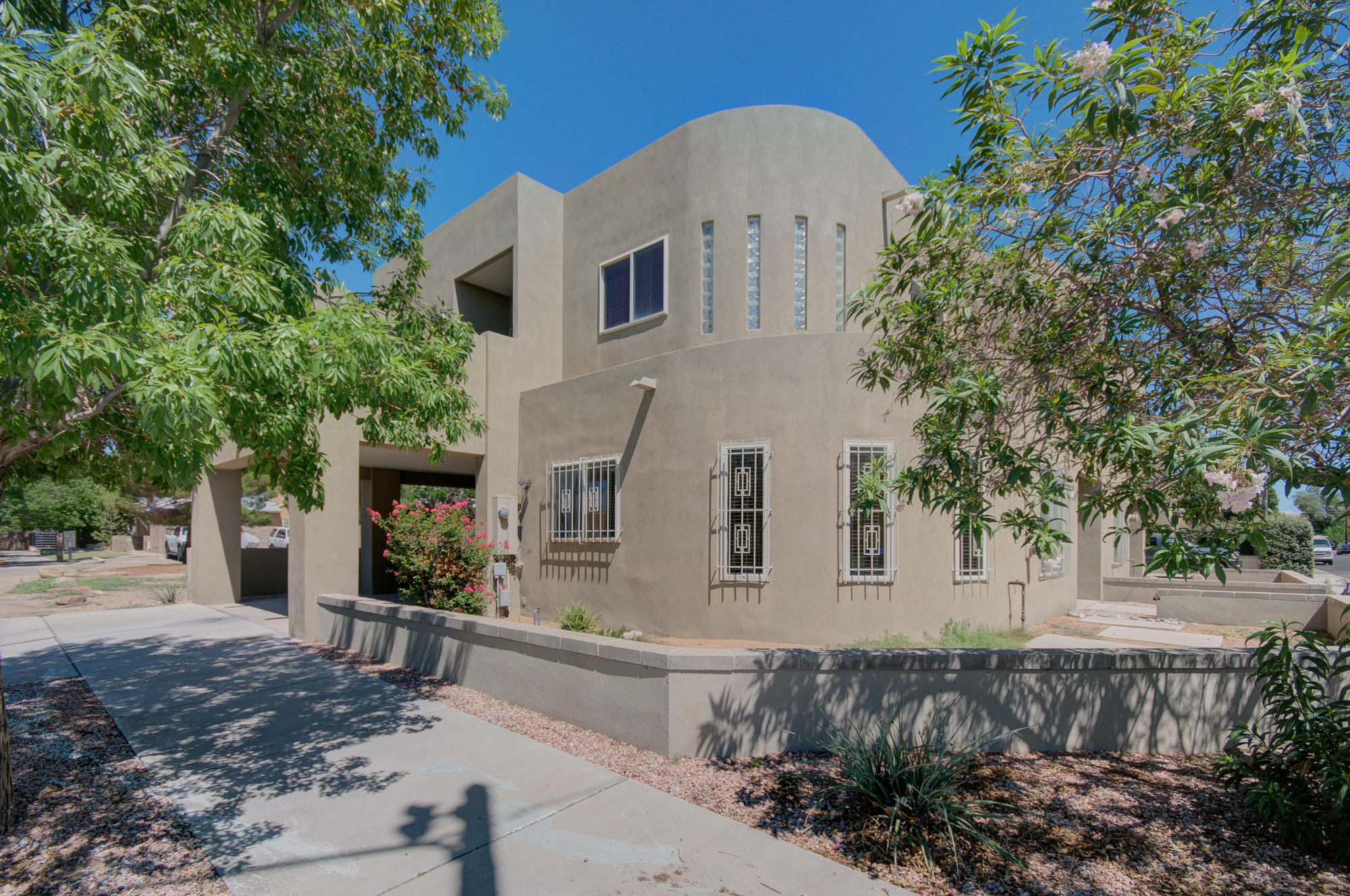 Albuquerque Homes with Two Bedrooms