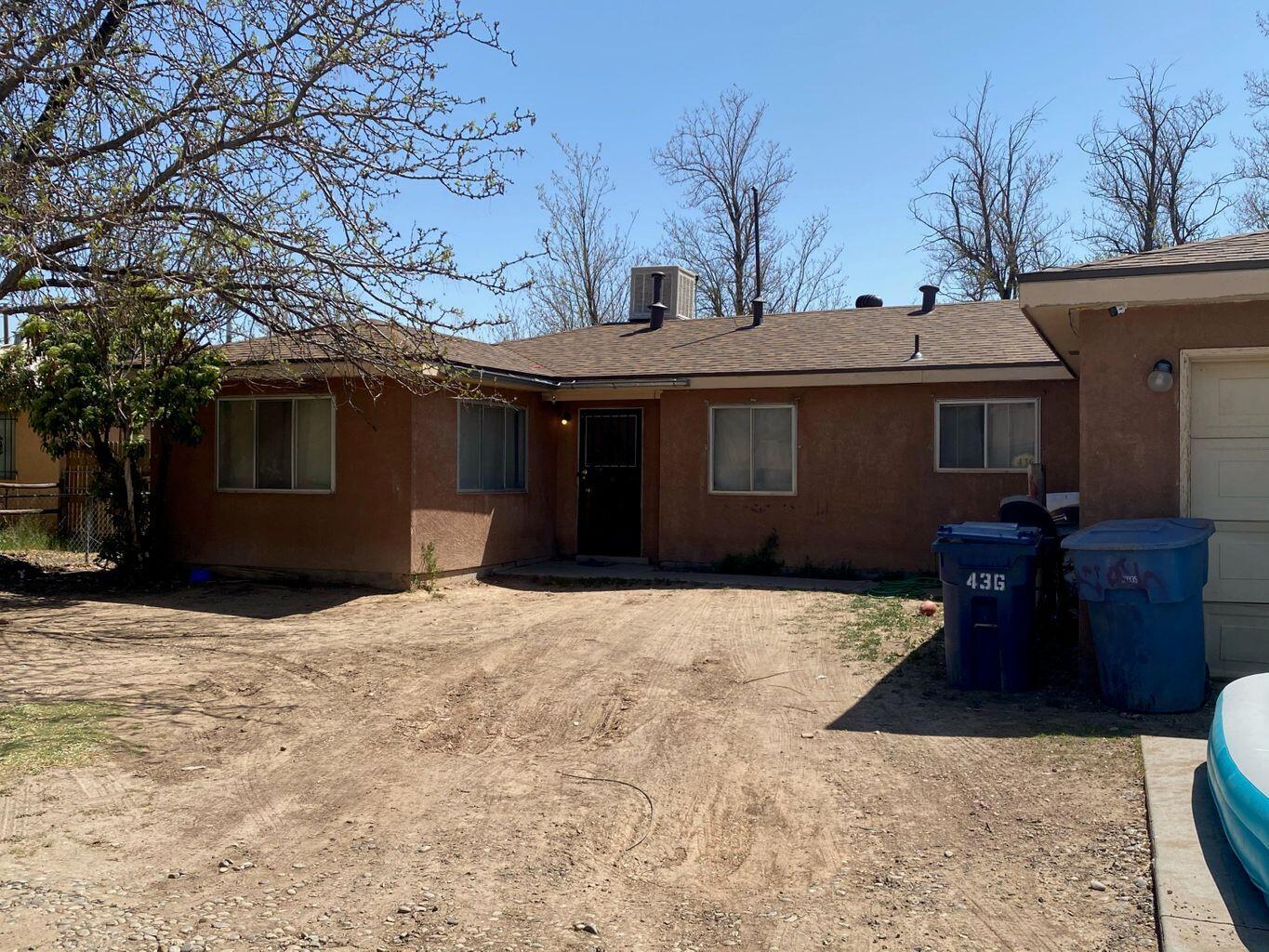 Homes For Sale In Los Lunas NM Priced 100,000 to 200,000