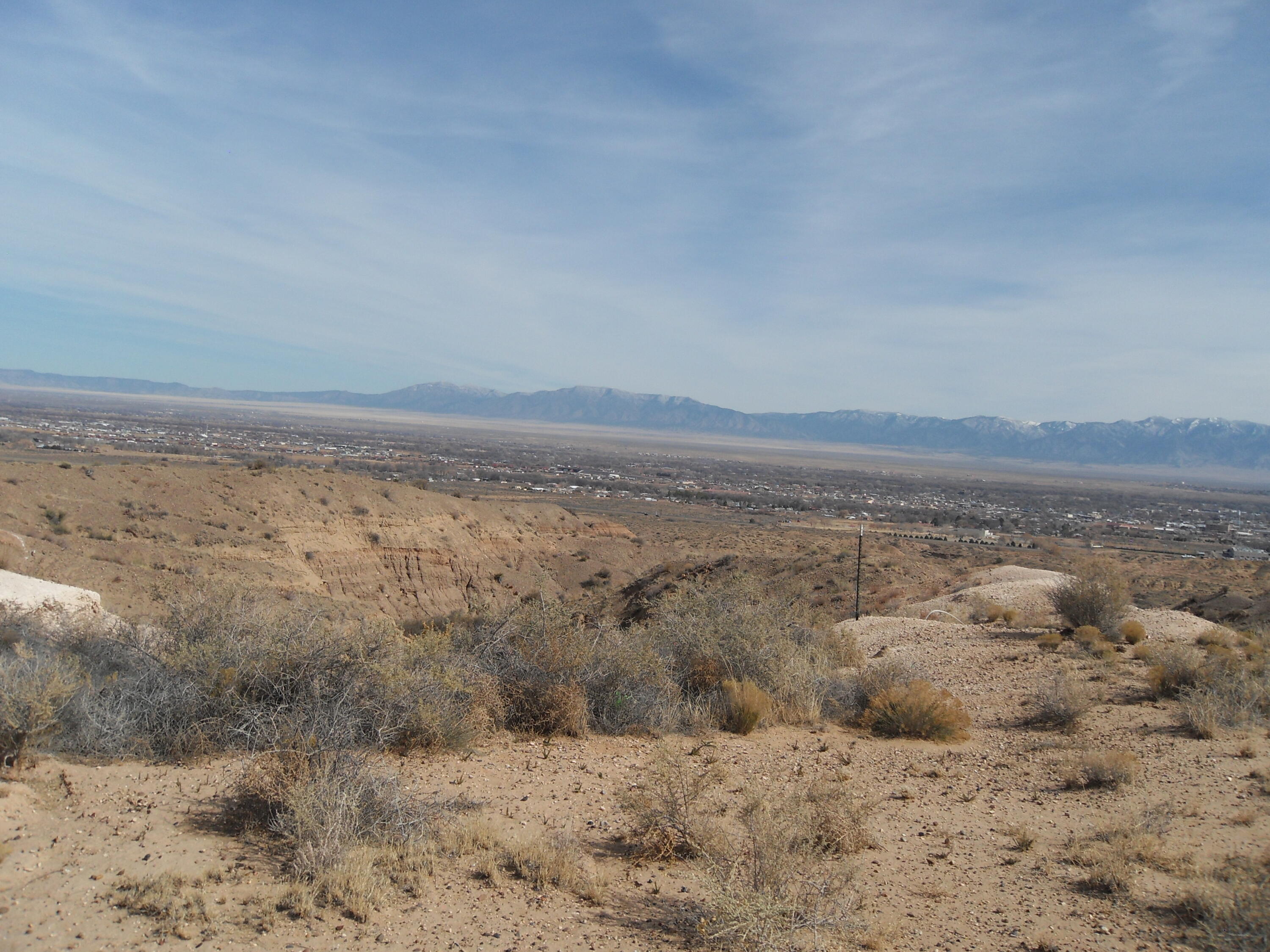 1009 W Aragon Road, Belen, NM 87002