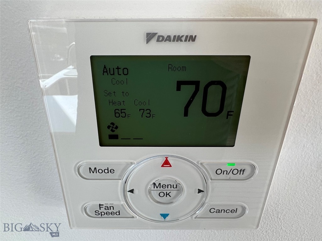 Heating & Cooling Controller