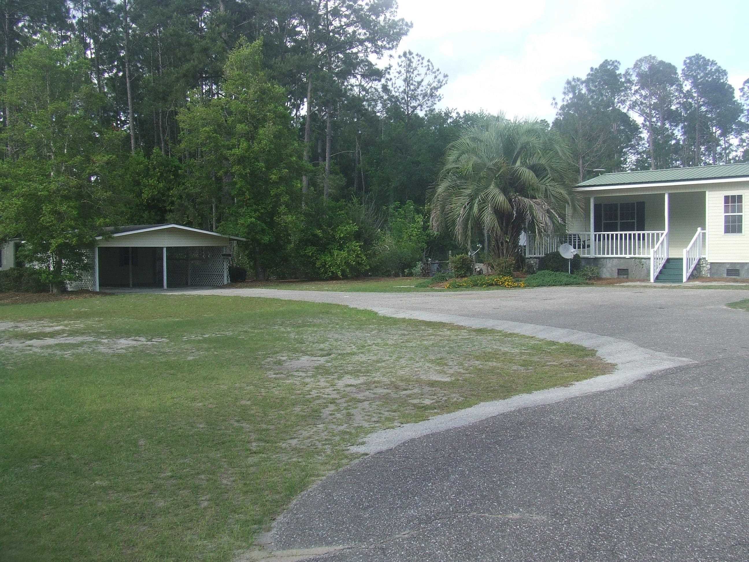 21005 NE Burlington Road, Telogia, FL 32360