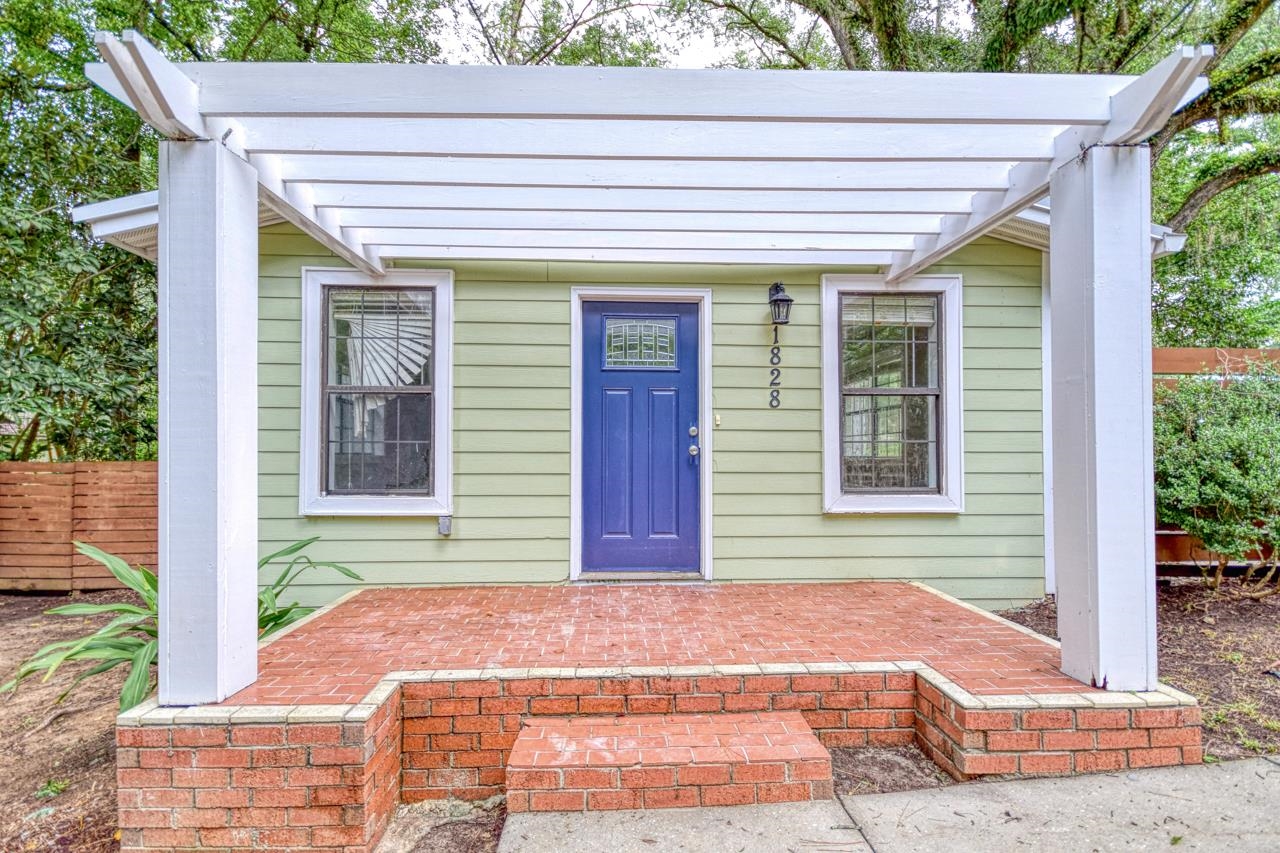 1828 Hartsfield Road, TALLAHASSEE, FL 32303