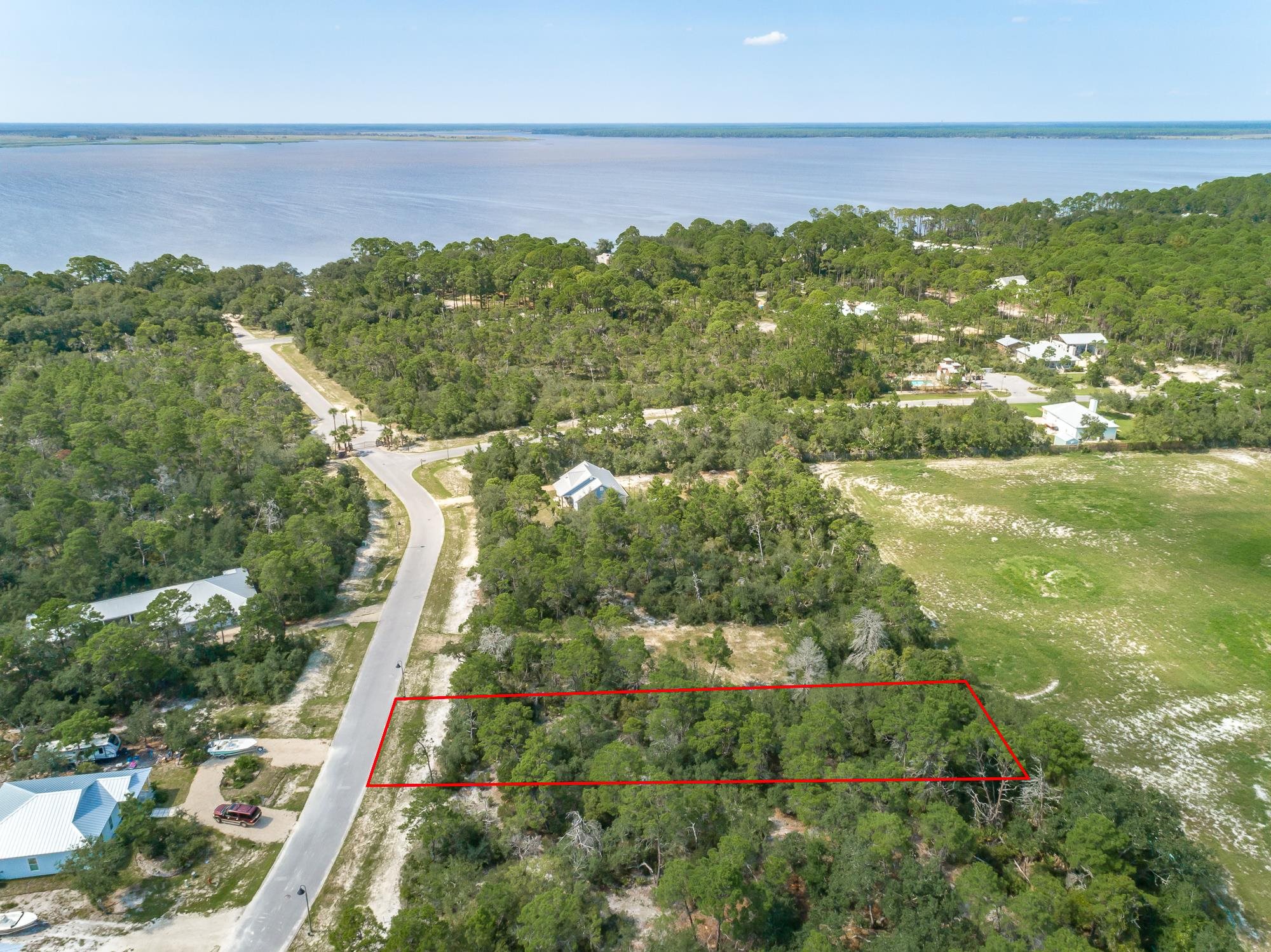 133 Lakes on the Bluff Drive, EAST POINT, FL 32328