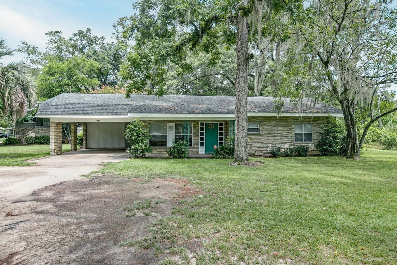 1525 Blountstown Street, TALLAHASSEE, FL 32304