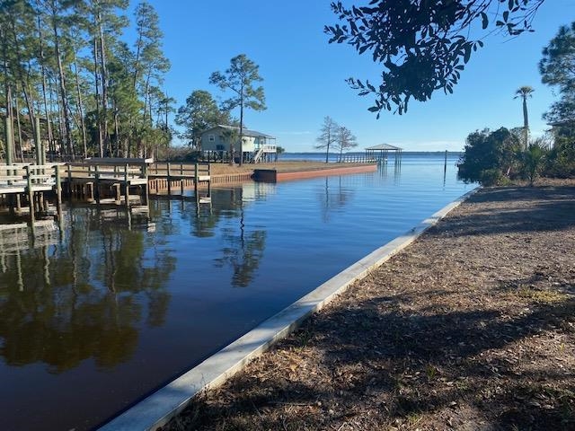 Lot 4 17 Joe Dr Drive, OCHLOCKONEE BAY, FL 32346