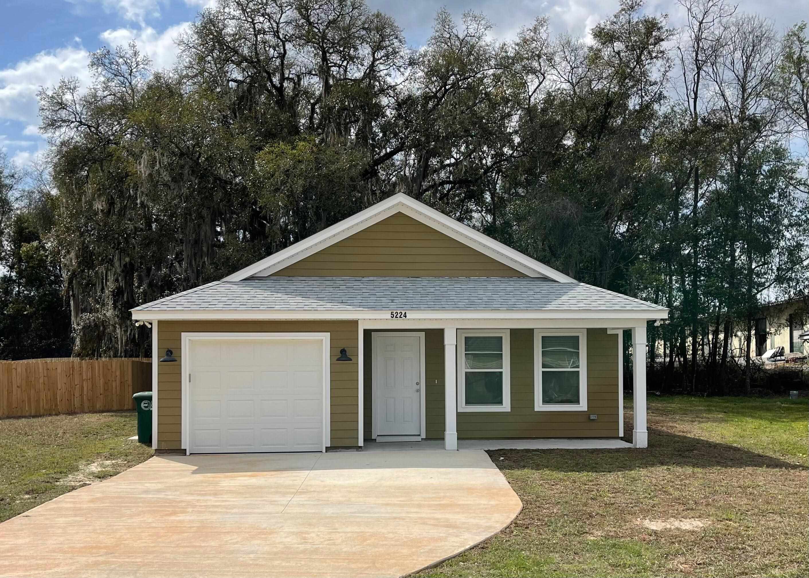 Beautiful nearly new construction! This 3 bedroom, 2 bath home is located conveniently off of Woodville Hwy close to the Capital Circle loop making it easy to get to all parts of Tallahassee and even Crawfordville. Hard floors throughout, new roof, new appliances, and recessed lighting make this an amazing home for any type of buyer whether you are a first time homeowners, investors, or just wanting to relocate!