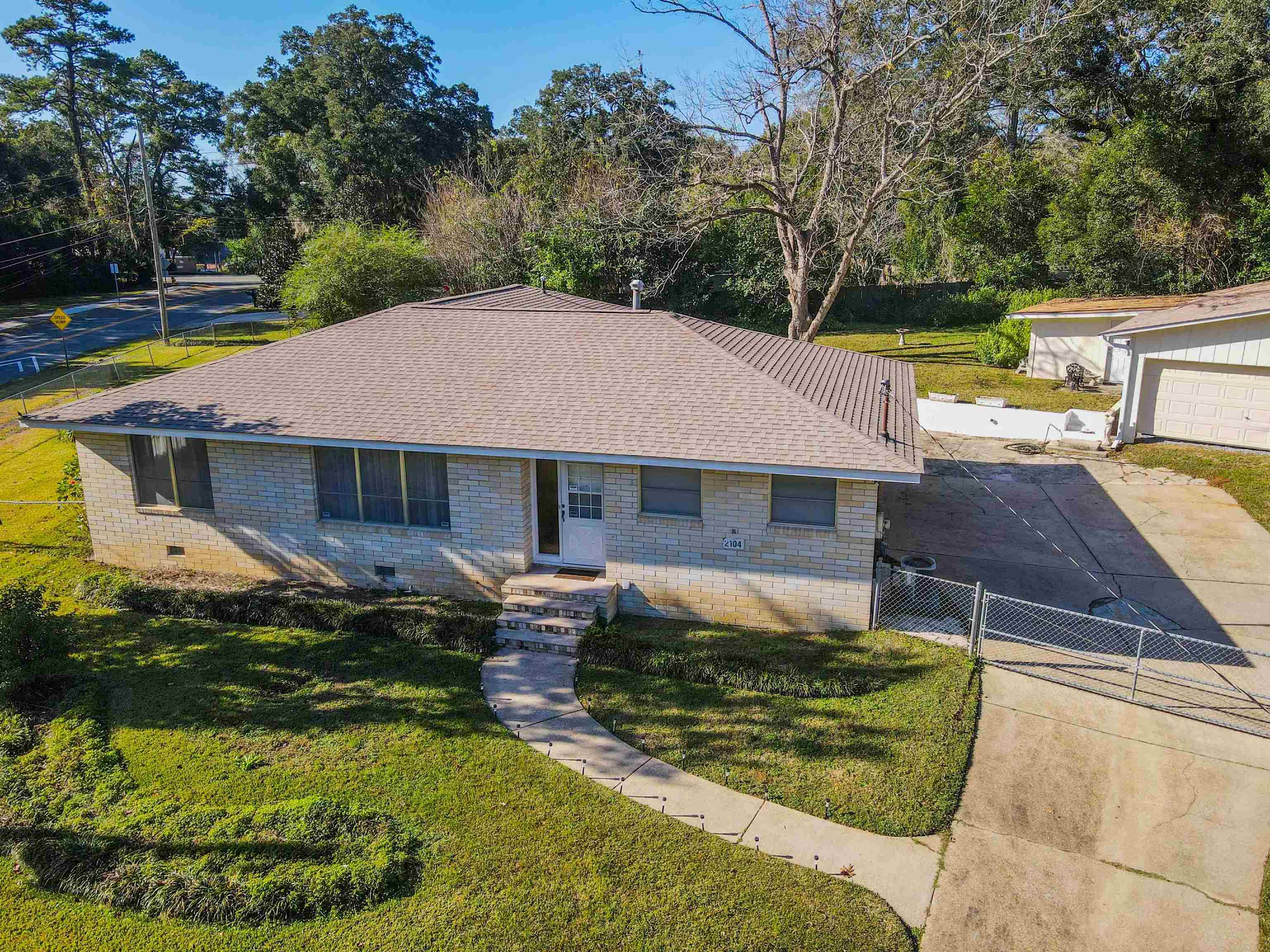 2104 Joyner Drive, TALLAHASSEE, FL 32303