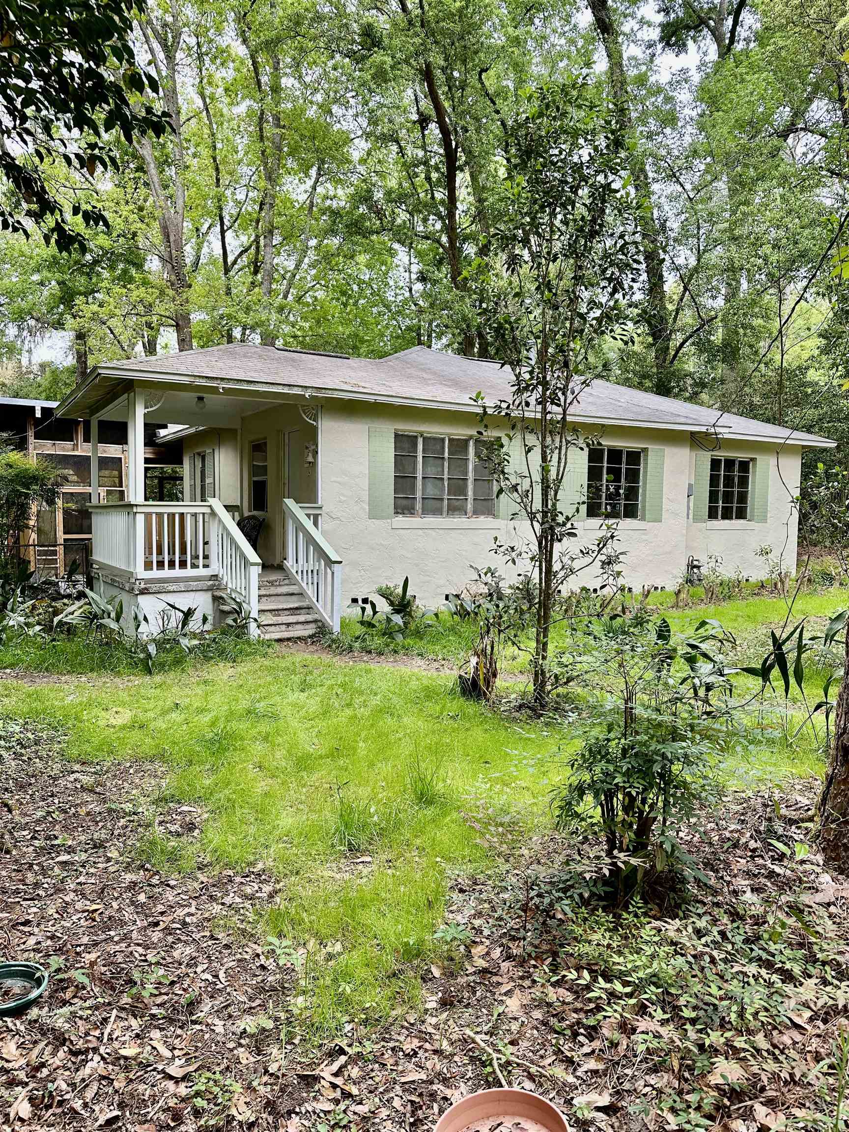 Probate sale that’s ready to be sold. Appointment only.  Location,Location,Location! Large lot, hardwood floors throughout and Very Large deck, 474 sq feet with metal roof. House Needs updating. . No FHA or Va loans. Cash or Conventional. As is with right to inspect. Buyer to verify all room dimensions and house details. Roof 2013 heat is from furnace. elec ac. Gas currently turned off and water in kitchen because of refrigerator remove and icemaker not capped.