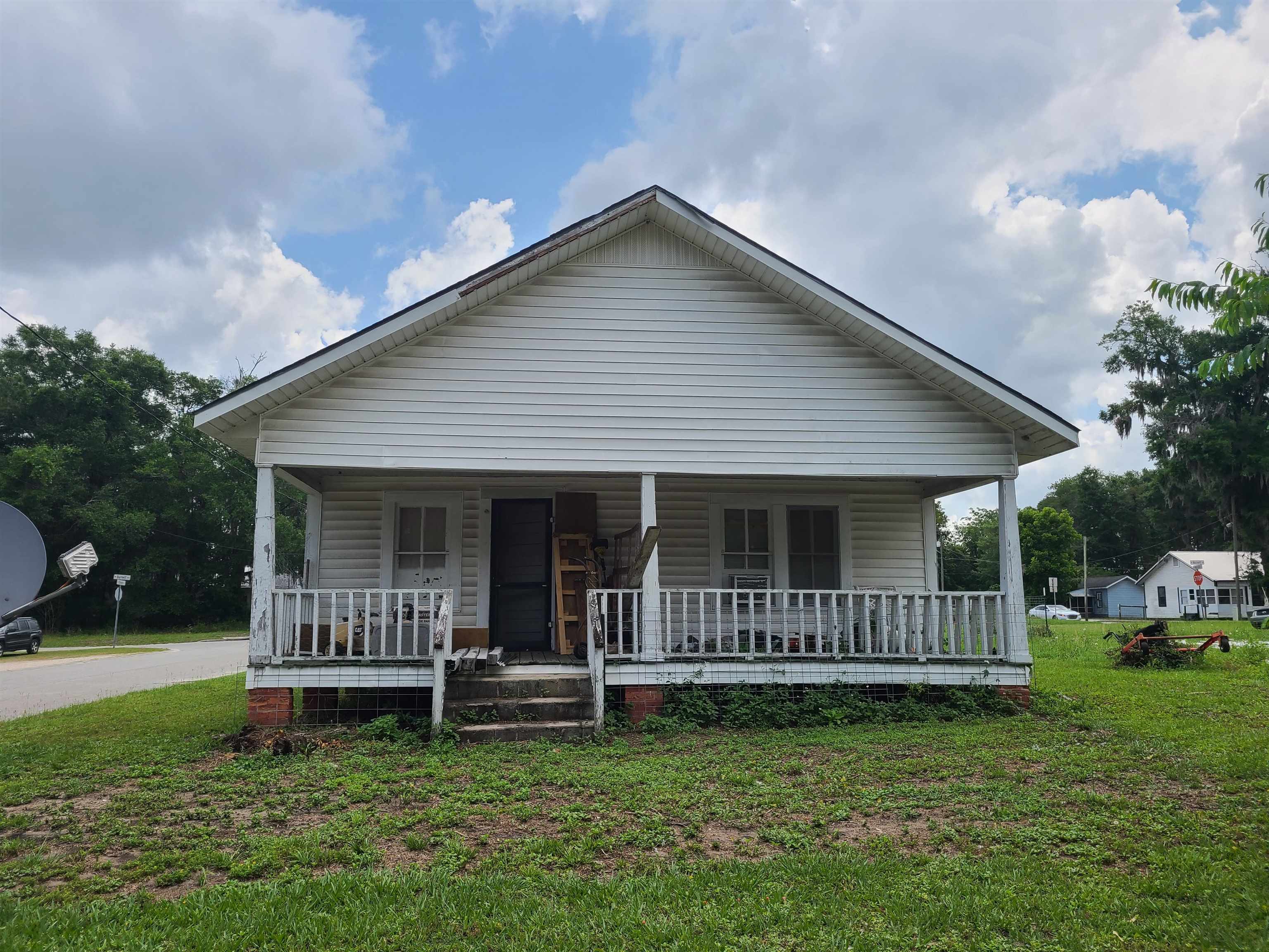 557 SW Range Avenue, MADISON, FL 32340