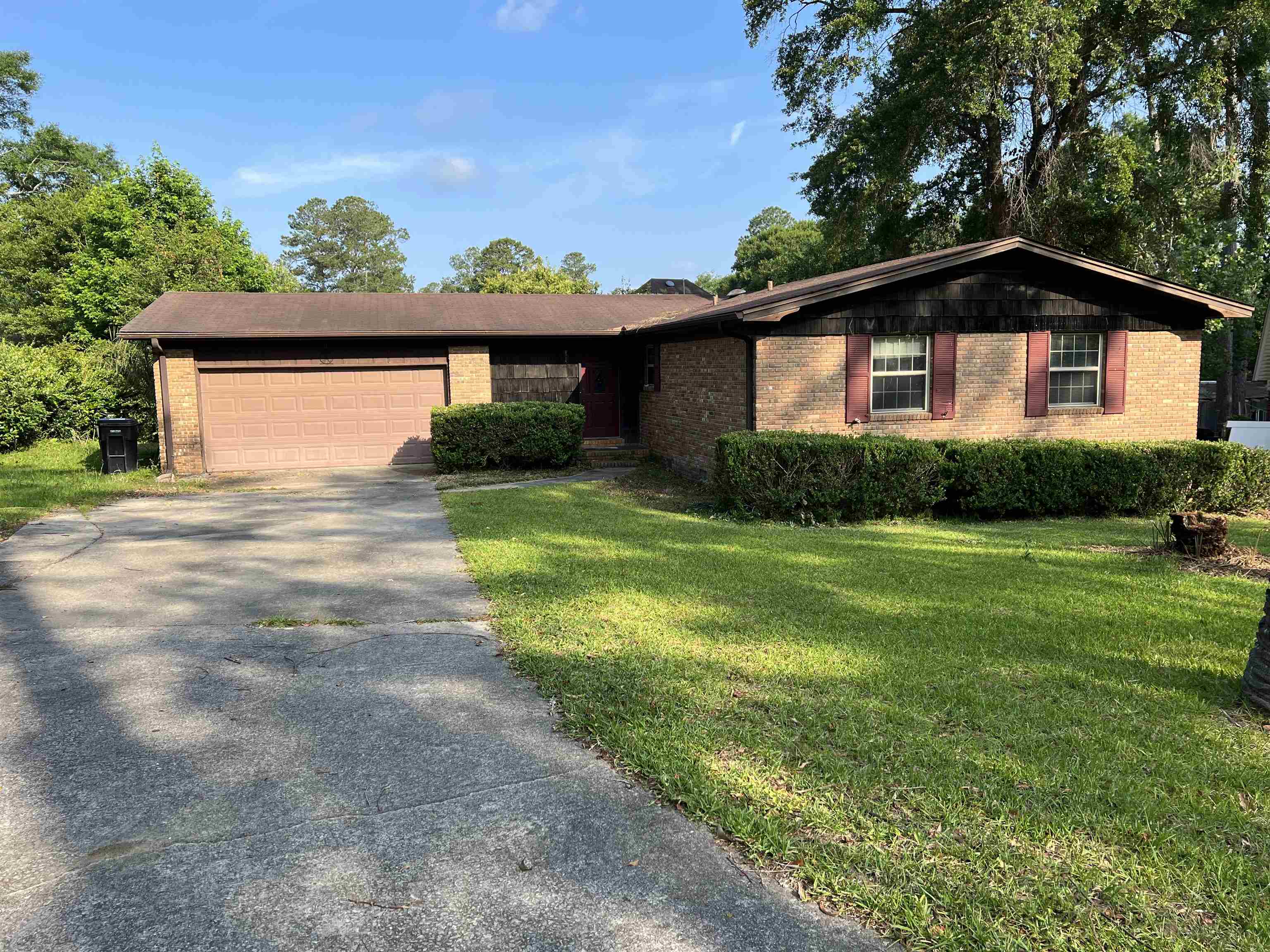 UPDATE: *Sellers to install new roof and new gas water heater* Location location location! This 3 bedroom, 2 bath home in Woodgate is coveniently located just minutes from downtown, FSU, both hospitals, shopping, and I-10. Woodgate began in 1970 and is home to longtime residents, familes and professionals. Zoned for Kate Sullivan, Cobb and Leon. This home features hardwood floors in the common area, a gas fireplace and water heater, large backyard deck and an enclosed sunroom. Buyer to confirm all measurements. Price includes washer, dryer and 2nd refrigerator located in garage. Seller will install new garage door opener prior to closing.