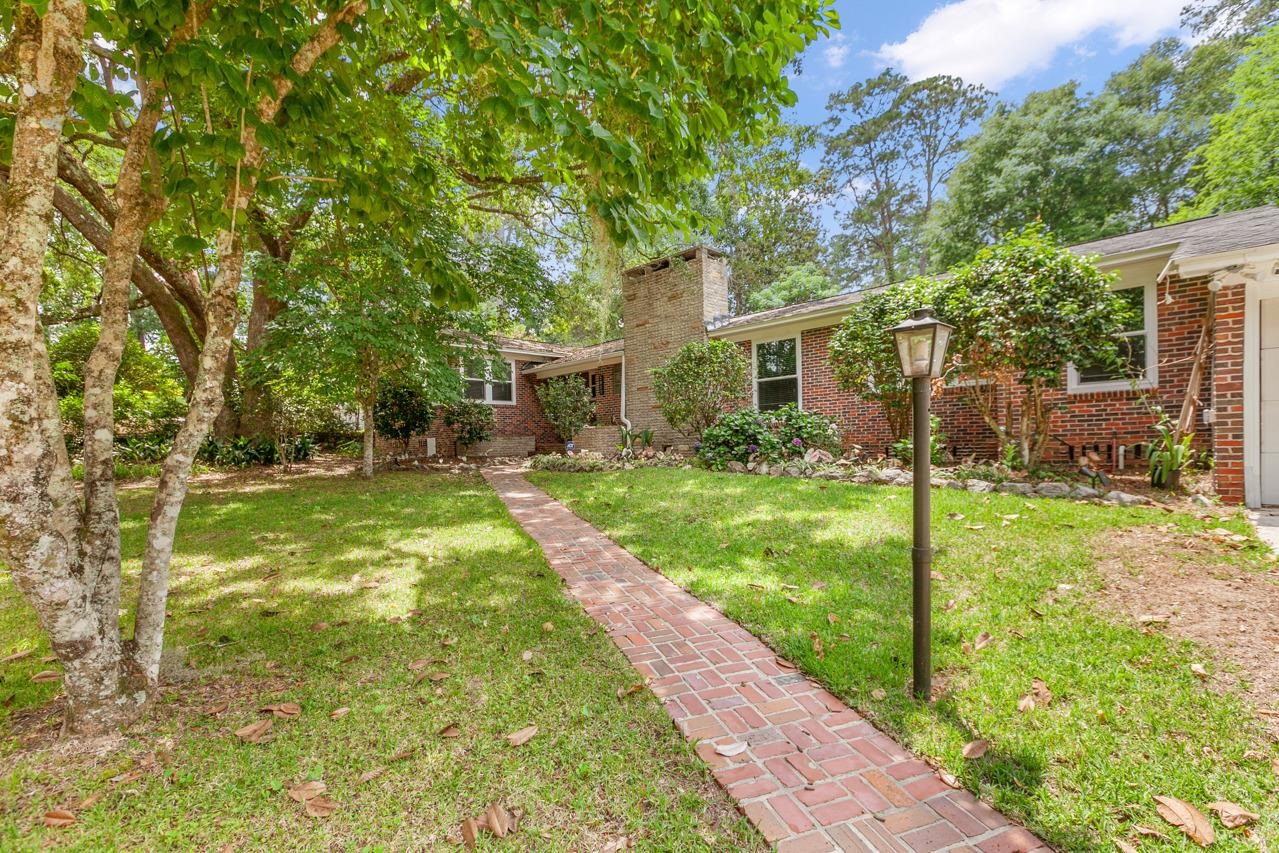 2012 SEMINOLE DRIVE, TALLAHASSEE, FL 32301 • Florida Real Estate