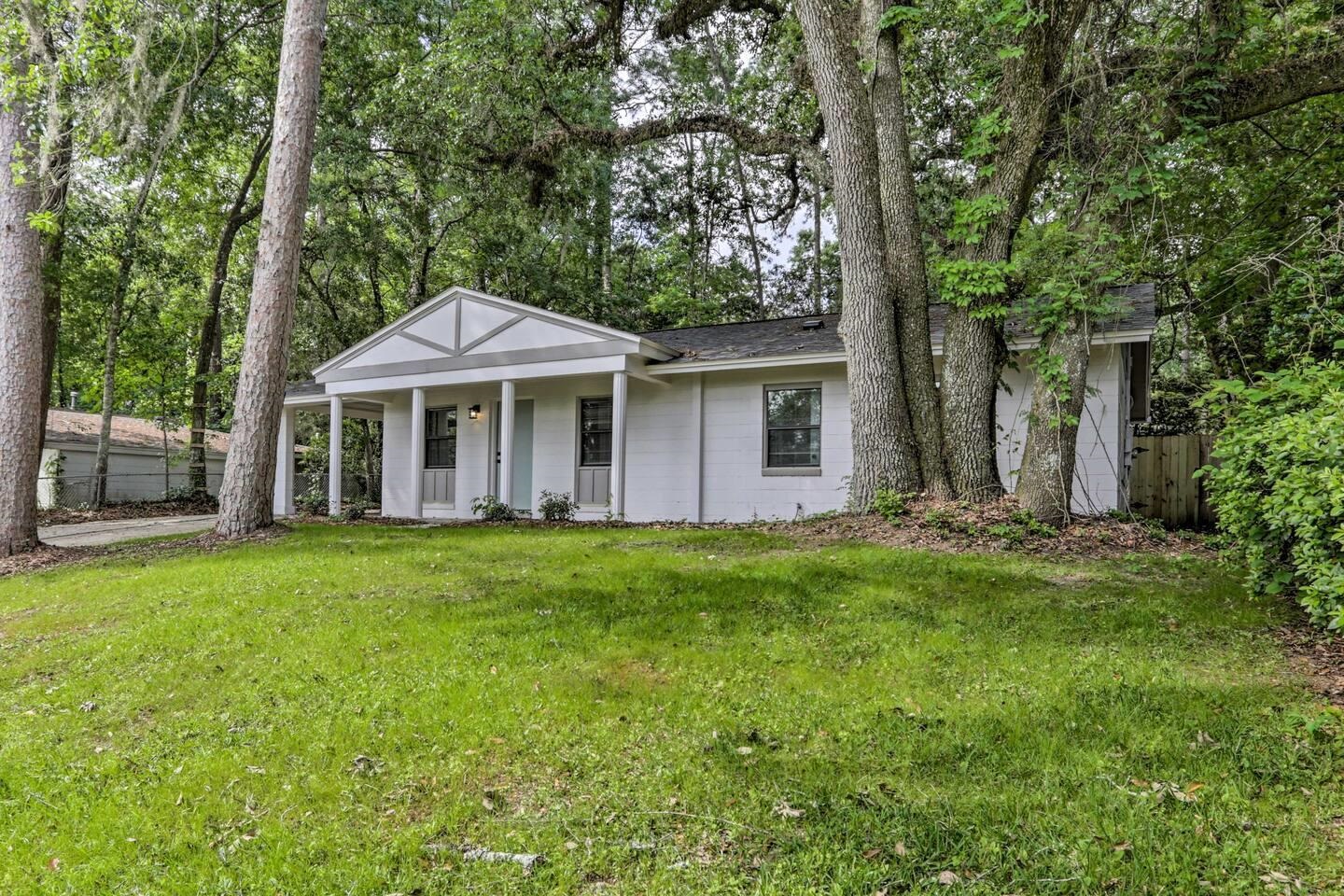 Amazing updated turnkey home with 2020 roof!  This home is currently being used as an Airbnb rental.  Lots of natural light, huge fenced yard, beautiful kitchen with granite countertops, coffee station area, fireplace, and a nice screened porch!  Perfect location close to the colleges and Tallahassee mall. Home is perfect for an investor, student rental, vacation rental, or just move in yourself! All you need is your suitcase, nothing else needed to purchase!