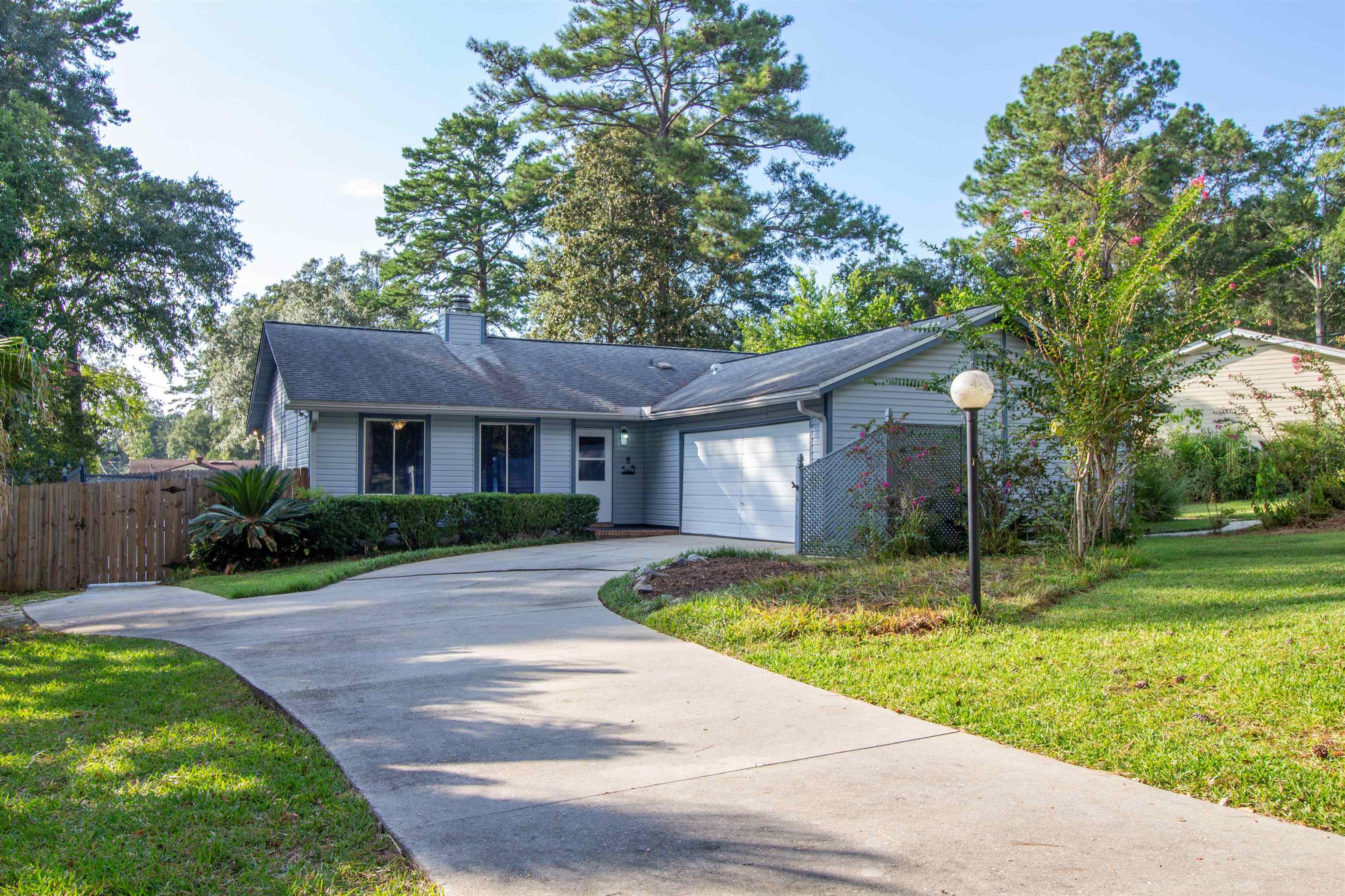 2004 Ted Hines Drive, TALLAHASSEE, FL 32308