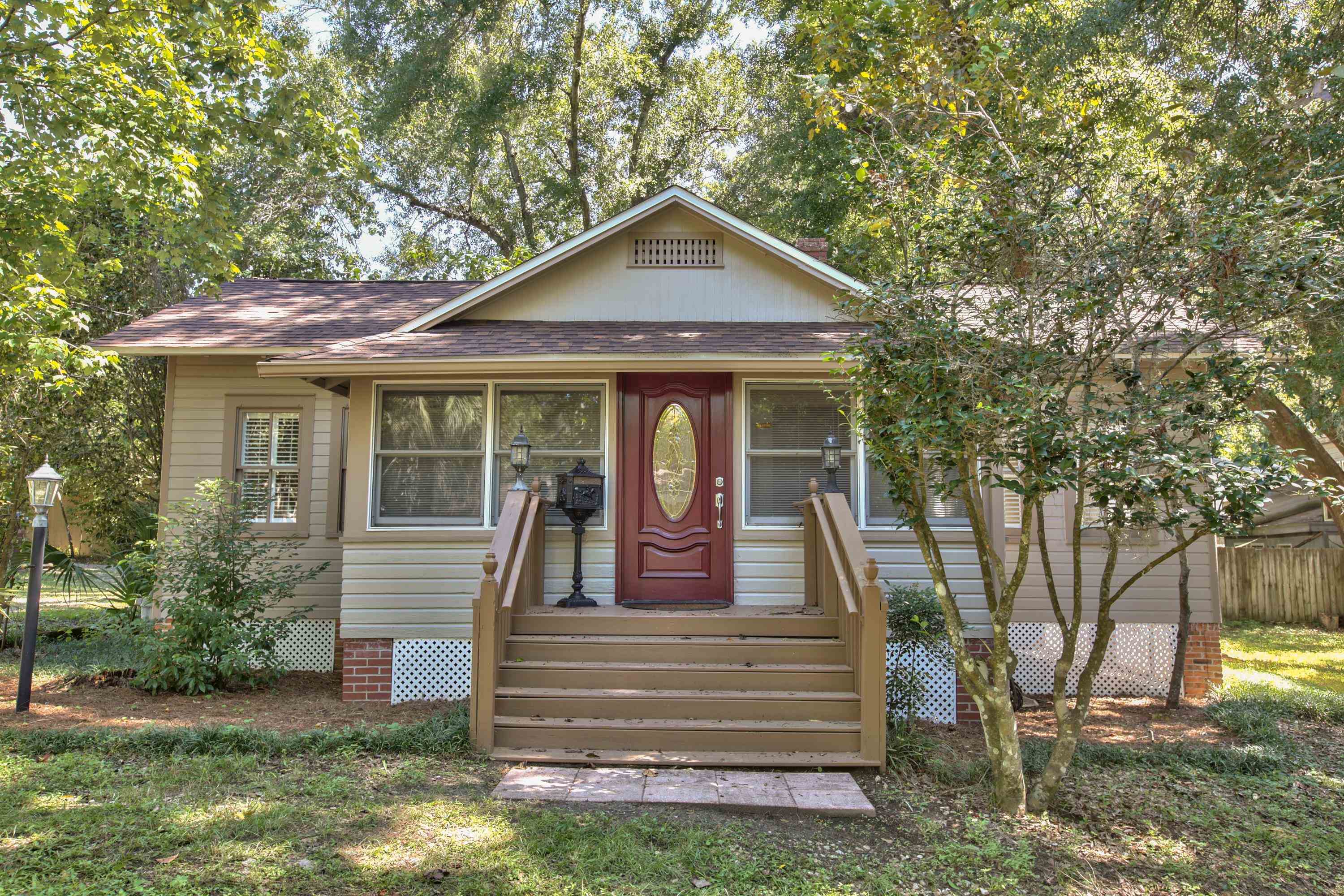 837 E PARK Avenue, TALLAHASSEE, FL 32301