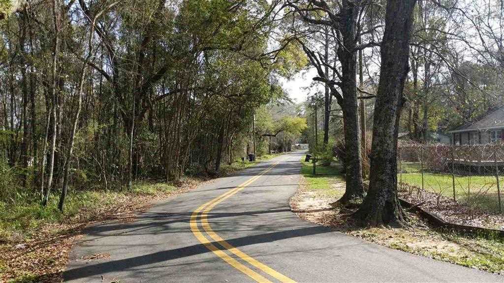 xxx Henry Drive -, GRETNA, FL 32332