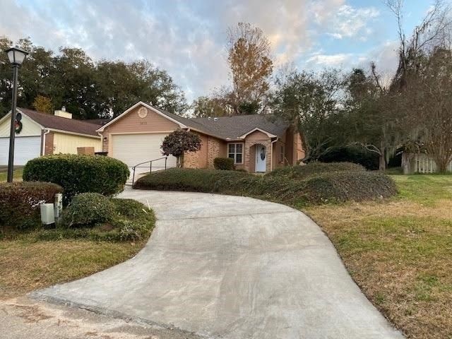1653 Twin Lakes Circle, TALLAHASSEE, FL 32311