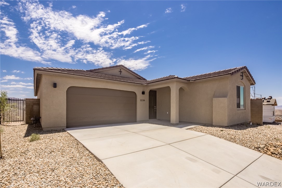 Listing photo id 3 for 3236 Secret Pass Canyon Drive