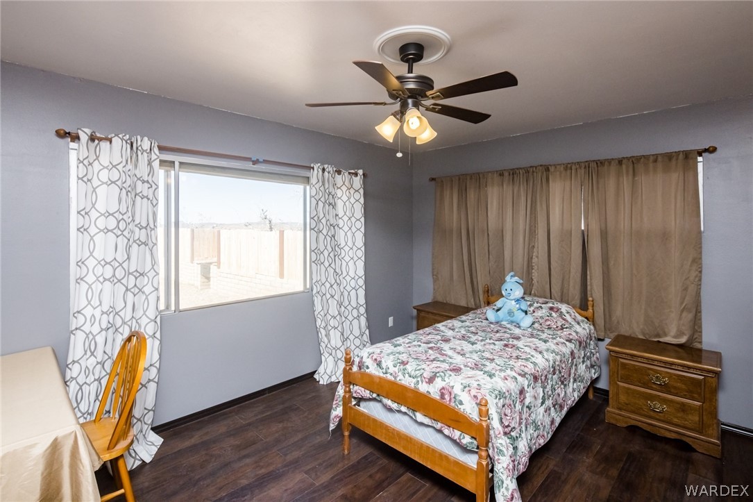 Listing photo id 33 for 3130 Hualapai Mountain Road