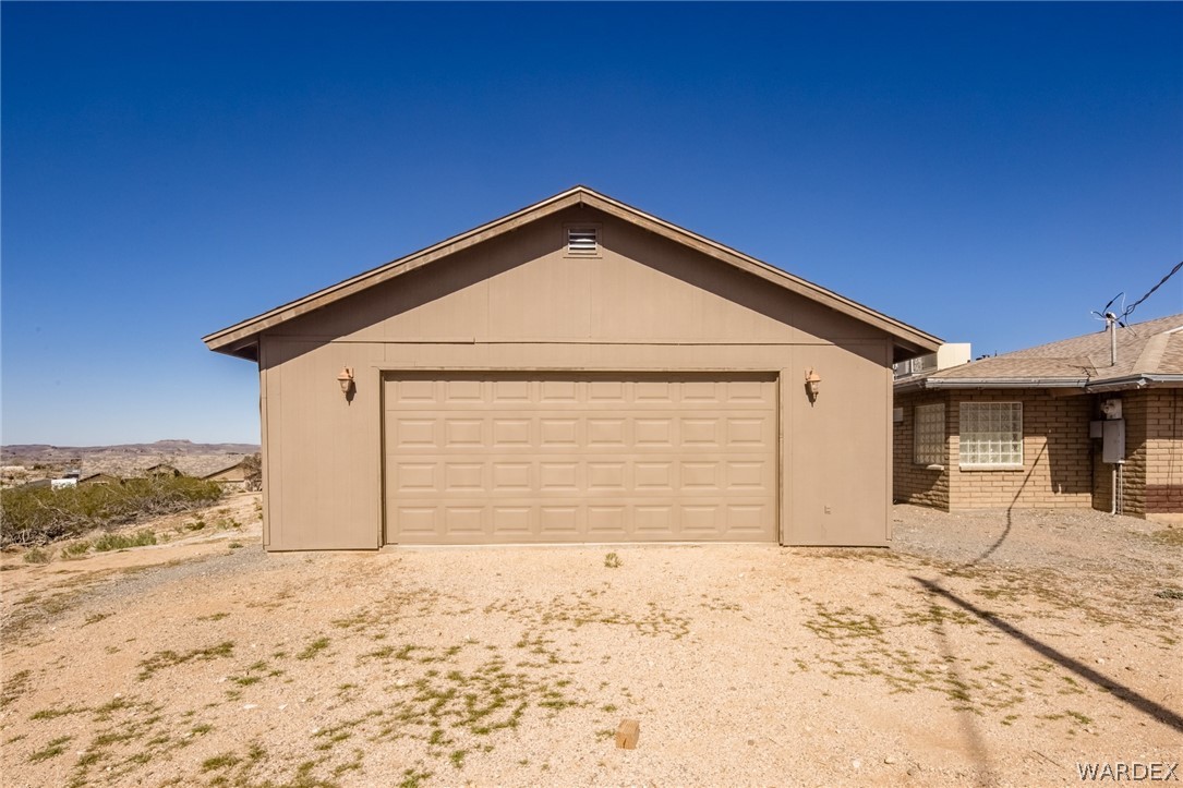Listing photo id 64 for 3130 Hualapai Mountain Road