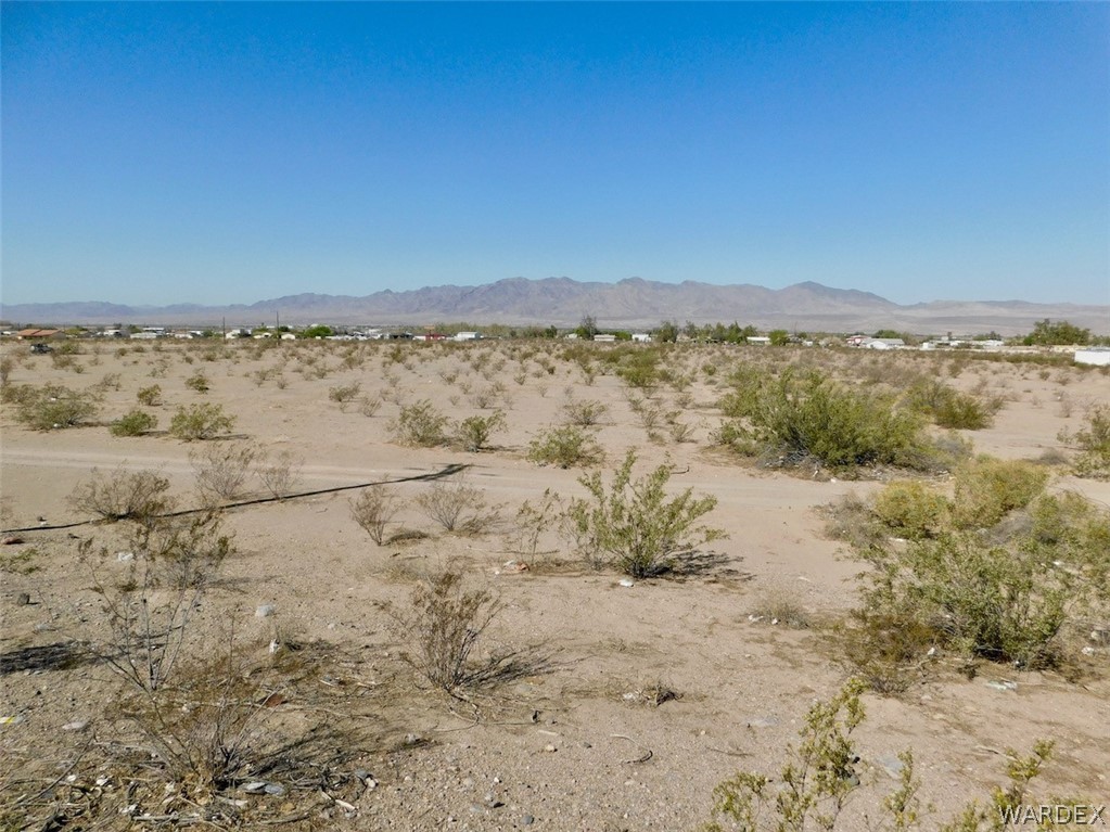Listing photo id 18 for 4219 Highway 95