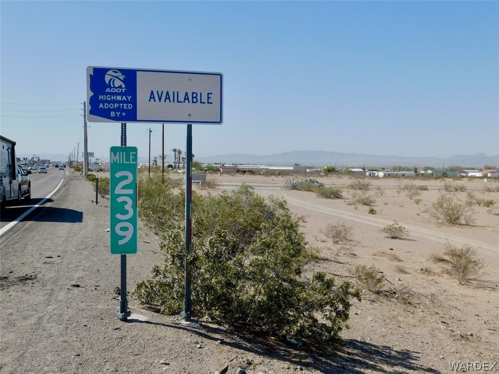 Listing photo id 9 for 4219 Highway 95