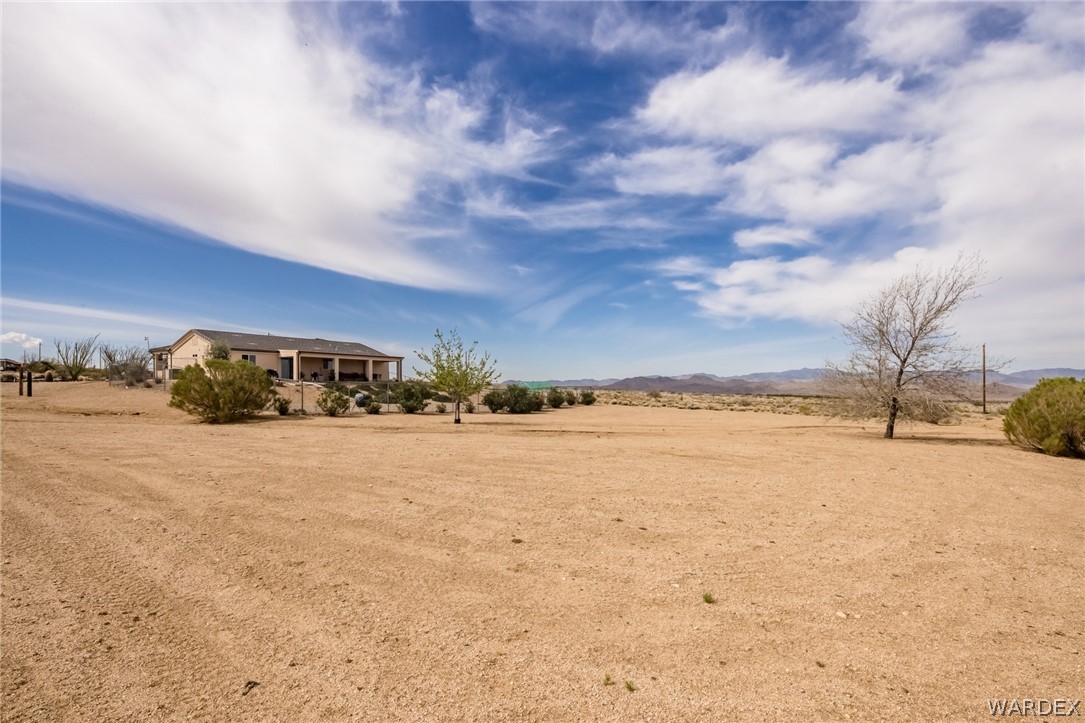 Listing photo id 48 for 8533 Canyon Drive