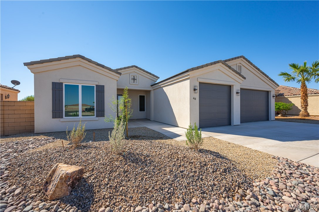 40 N Cypress Point Drive, Mohave Valley, AZ 86440