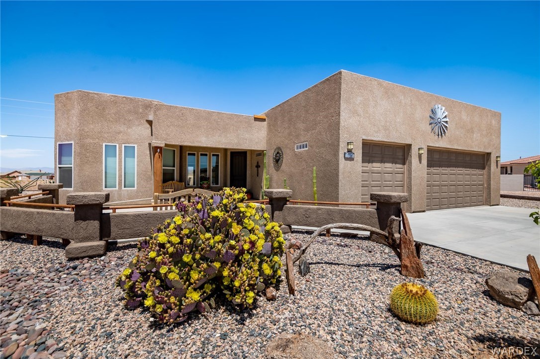 Listing photo id 1 for 10475 Fawn Court