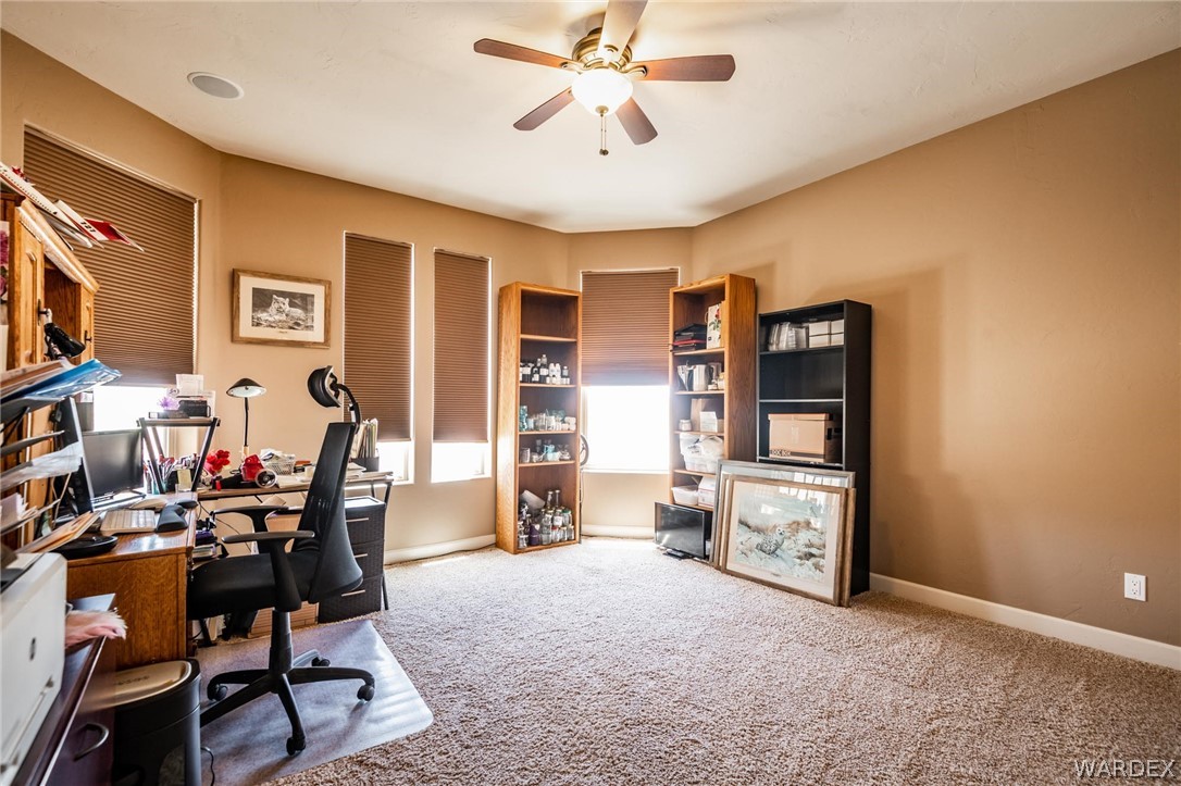 Listing photo id 14 for 10475 Fawn Court