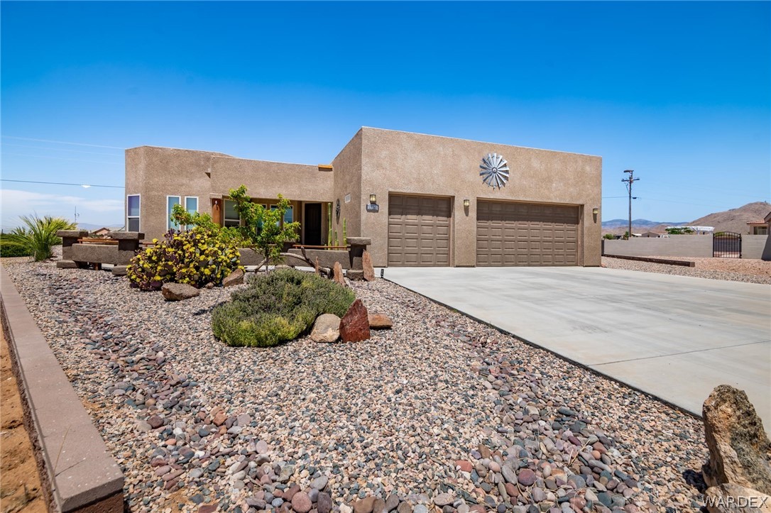 Listing photo id 27 for 10475 Fawn Court