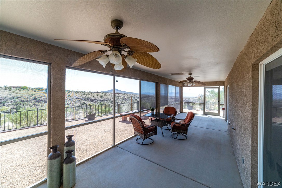 Listing photo id 36 for 3688 Lawman Drive