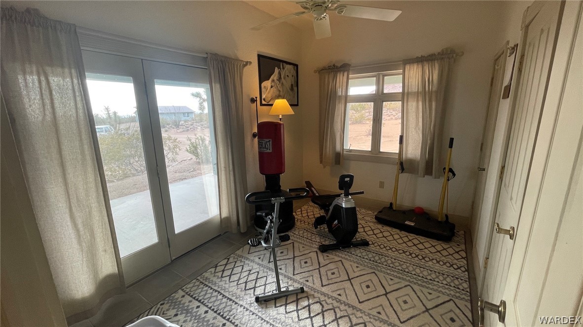 Listing photo id 38 for 4312 Cactus Wren Drive