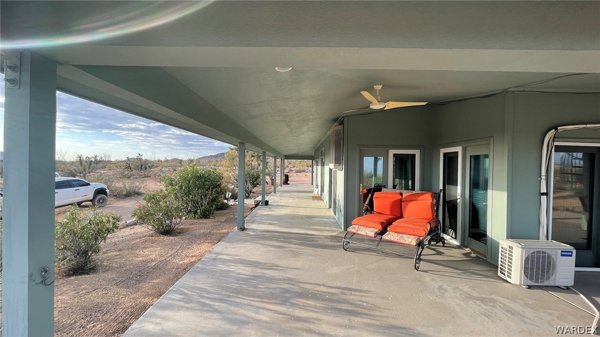 Listing photo id 52 for 4312 Cactus Wren Drive