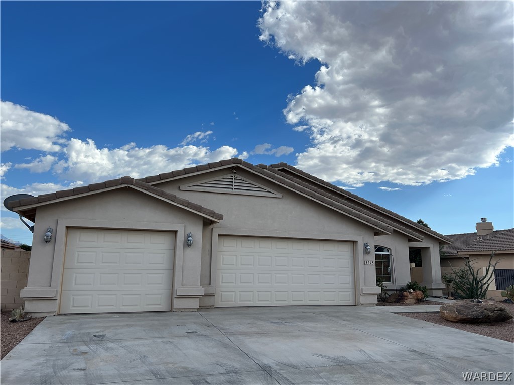 Listing photo id 1 for 4278 Cane Ranch Road