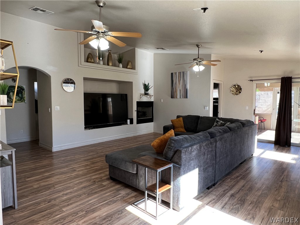 Listing photo id 10 for 4278 Cane Ranch Road