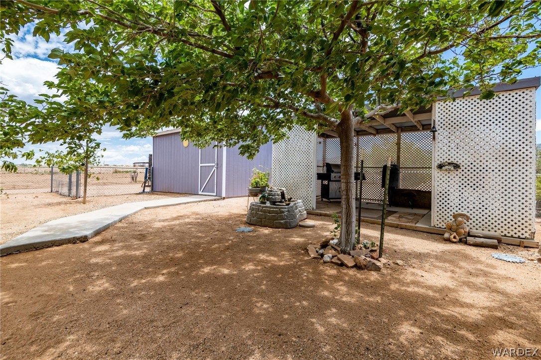 Listing photo id 39 for 5544 Taos Drive