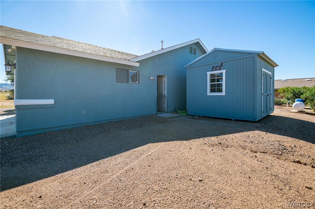 Listing photo id 45 for 6906 Trails End Lane