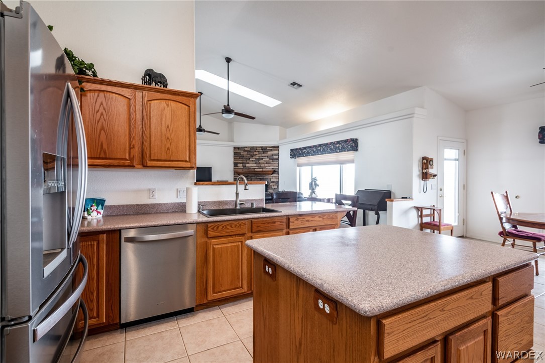 Listing photo id 20 for 3601 Stagecoach Drive