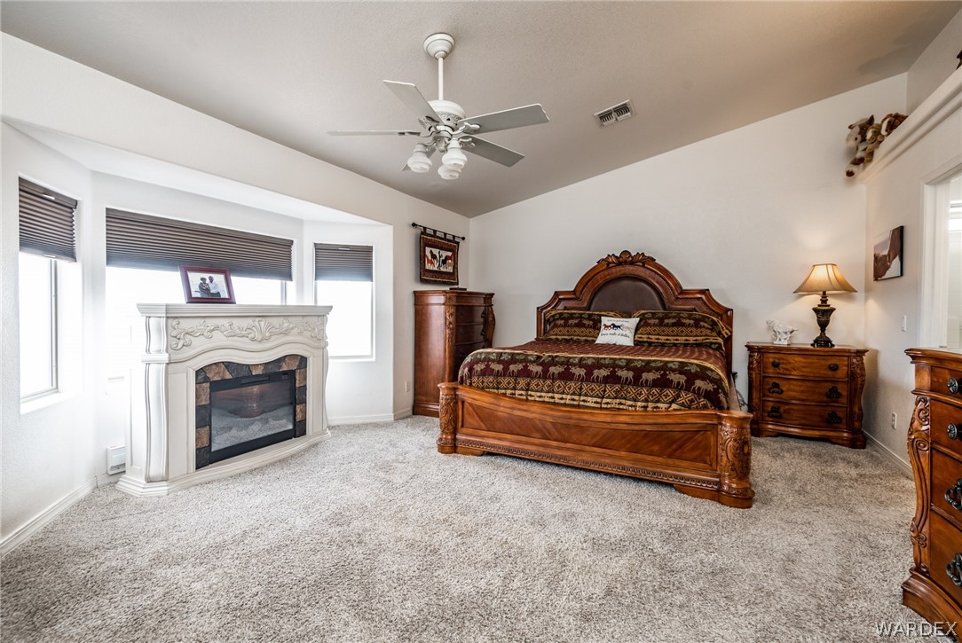 Listing photo id 25 for 3601 Stagecoach Drive