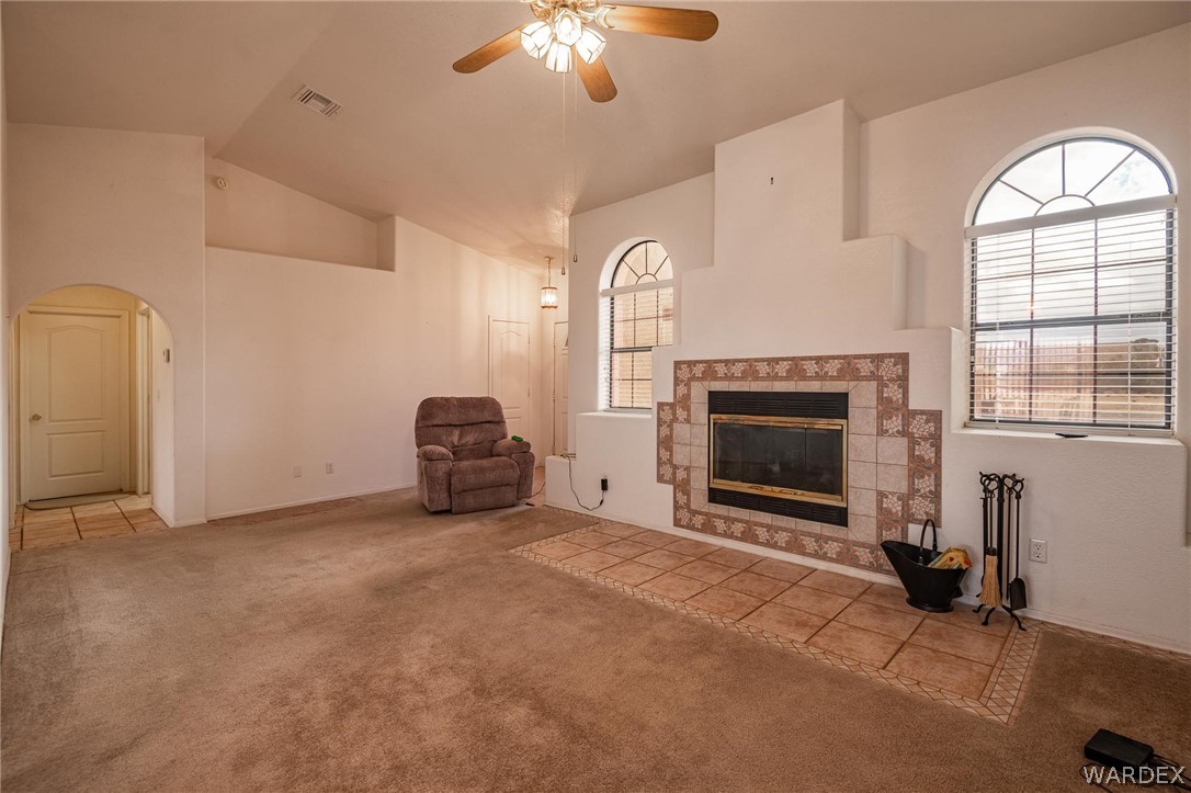 Listing photo id 16 for 7837 Larkspur Drive