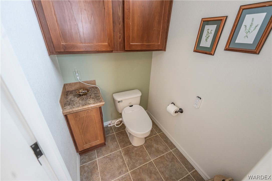 Listing photo id 21 for 11865 Cadmia Drive