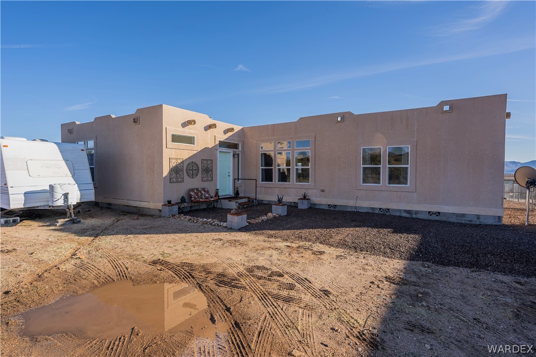 Listing photo id 36 for 11865 Cadmia Drive