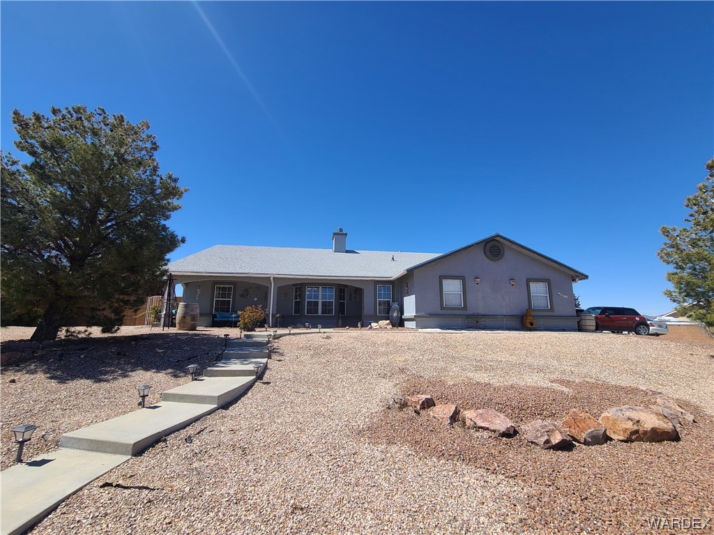 Listing photo id 8 for 2377 Pueblo Drive